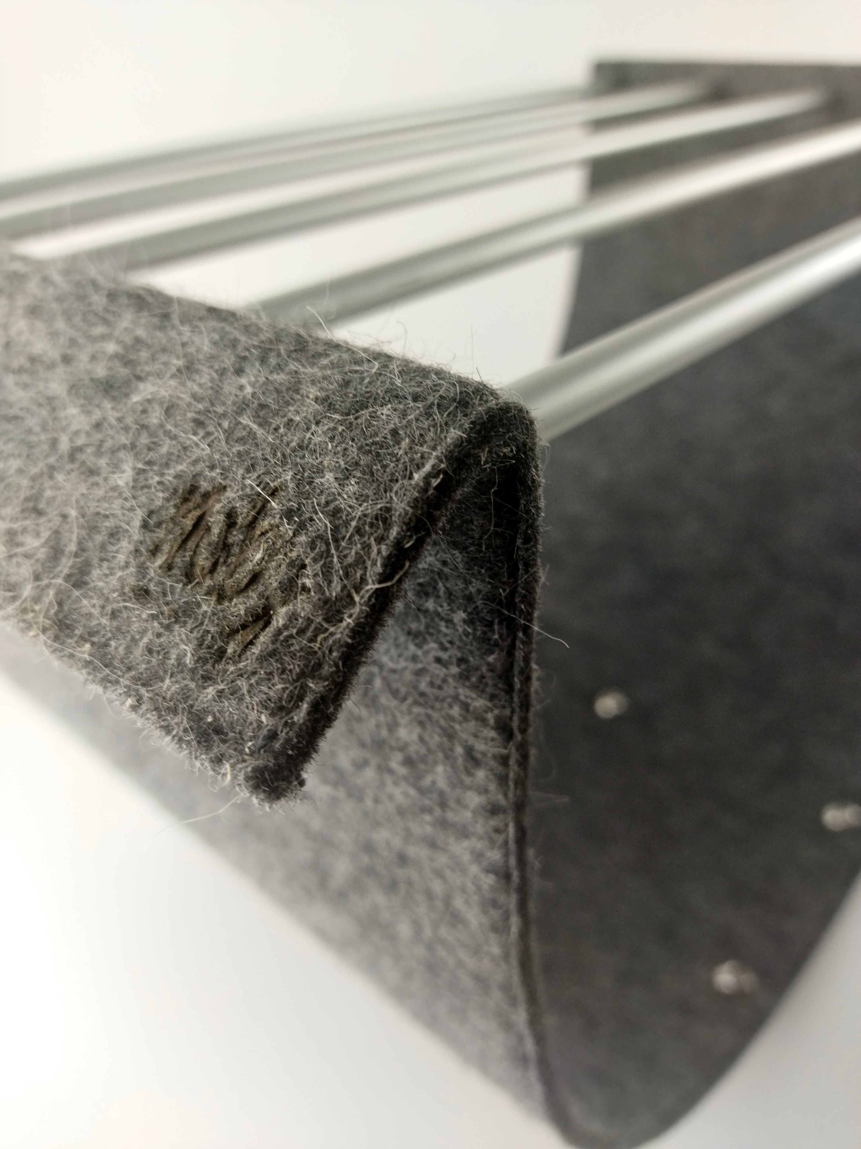 Holkorb aus Filz mit Huby Branding