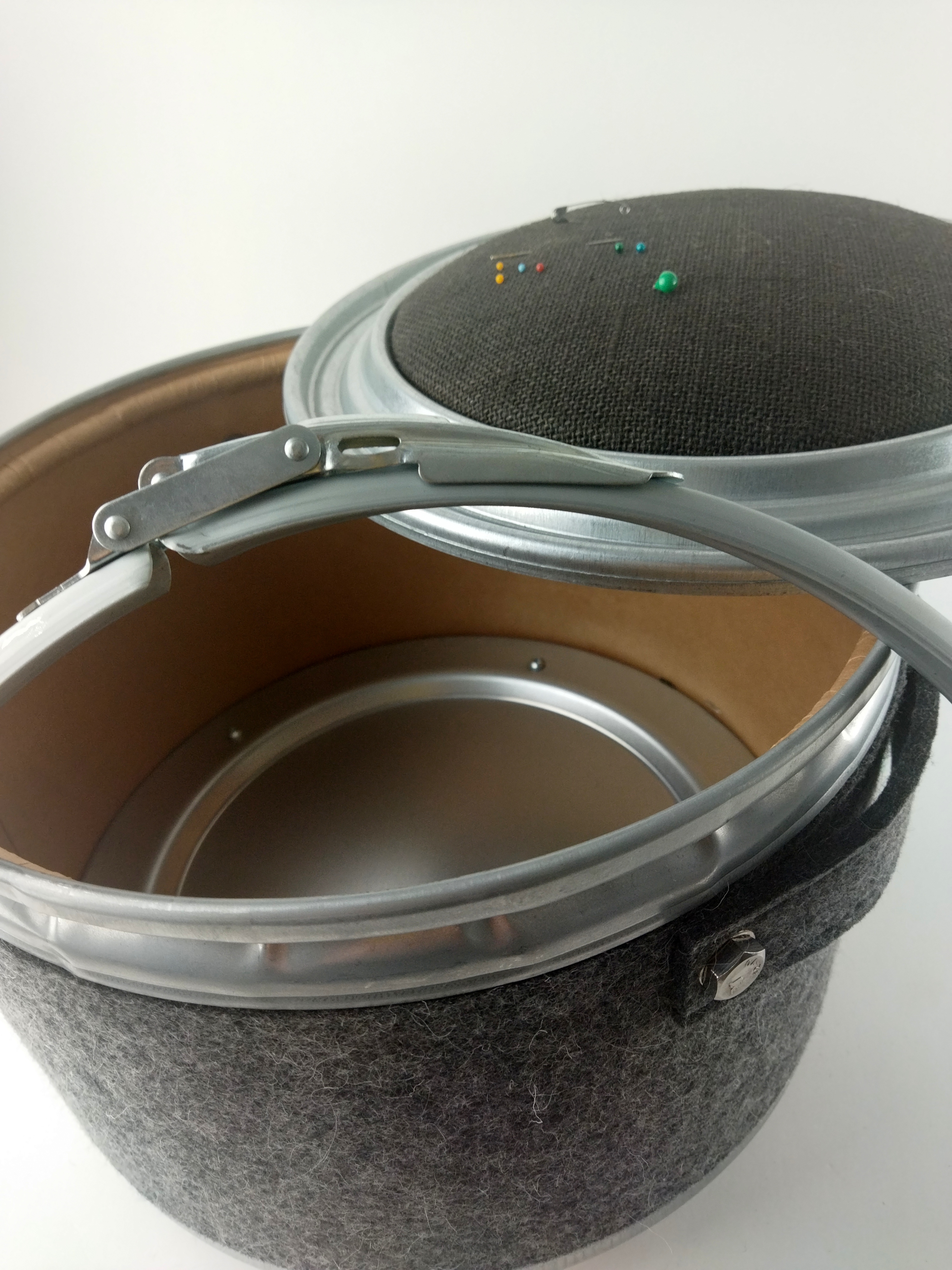 praktischer Trommelhocker mit Strauraum